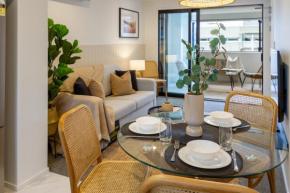 In the heart of it all: 2 bed CBD townhouse